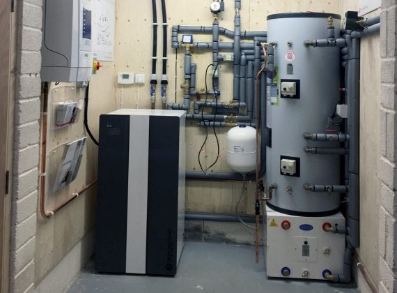 What to Look for When Hiring a Contractor for Heat Pump Installation